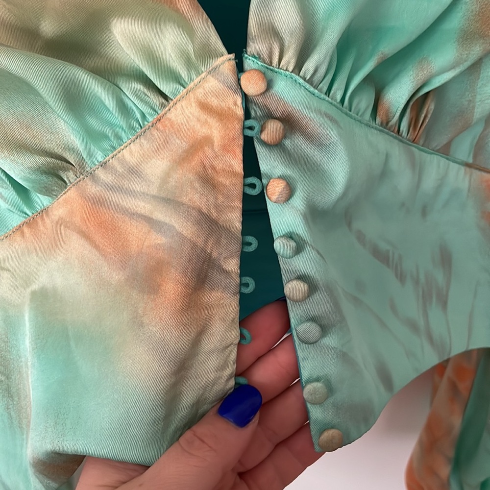 Superdown Eleen Blouson Top - Picture 3 of 5